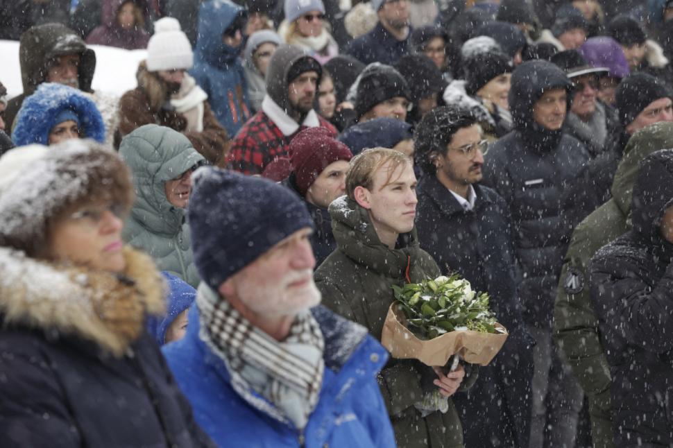 Radu Miruţă, după participarea la ceremonia de comemorare pentru Crans-Montana: M-am convins cât de importantă e unitatea 1037422