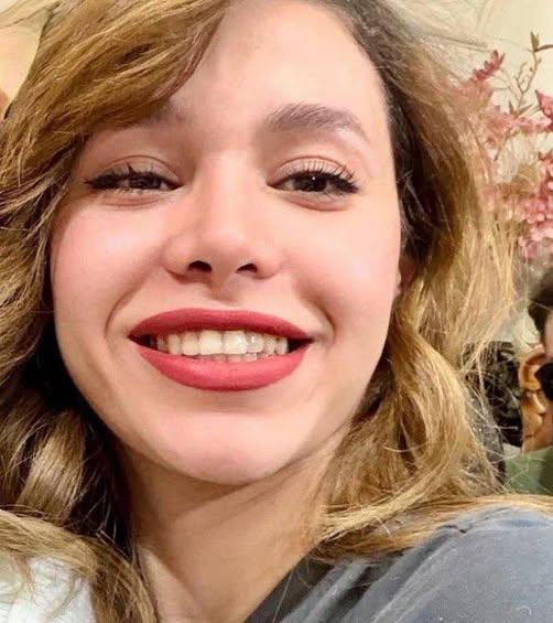 „Aproape toți erau împușcați în cap”. Povești dramatice din Iran. Robina Aminian, tânăra de 23 de ani, ucisă de regimul de la Teheran 1037633