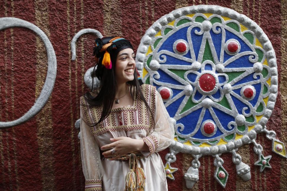 „Bine ați venit în anul 2976”. Un întreg popor cu zeci de milioane de oameni sărbătorește Anul Nou 1038226