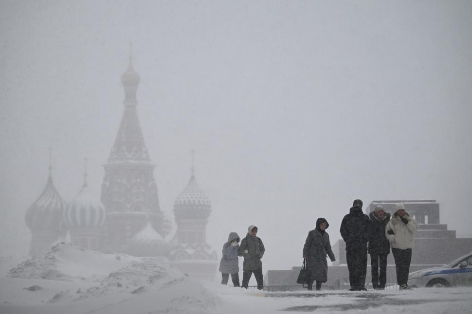 Moscova a înregistrat cele mai abundente ninsori din ultimii 146 de ani. Cum arată capitala Rusiei 1038286