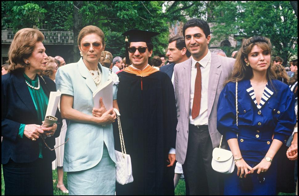 Povestea prințesei Leila Pahlavi, fiica cea mică a ultimului șah al Iranului. De la copilăria „regală”, la exil. Imagini rare           1038441