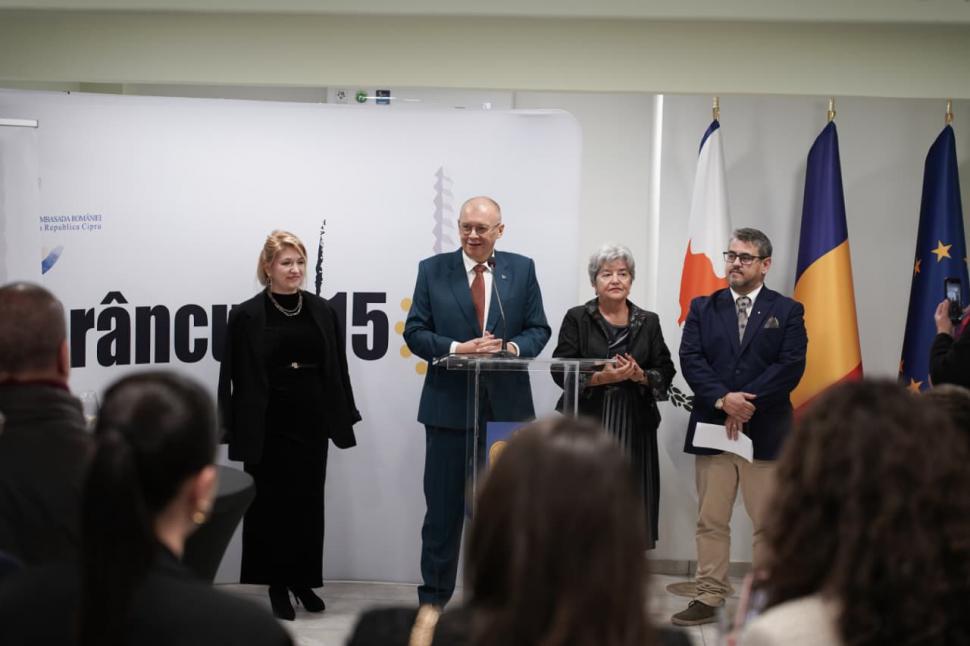 Primul eveniment al Anului Internațional Brâncuși a avut loc la Nicosia în Cipru de Ziua Culturii Naționale 1039121