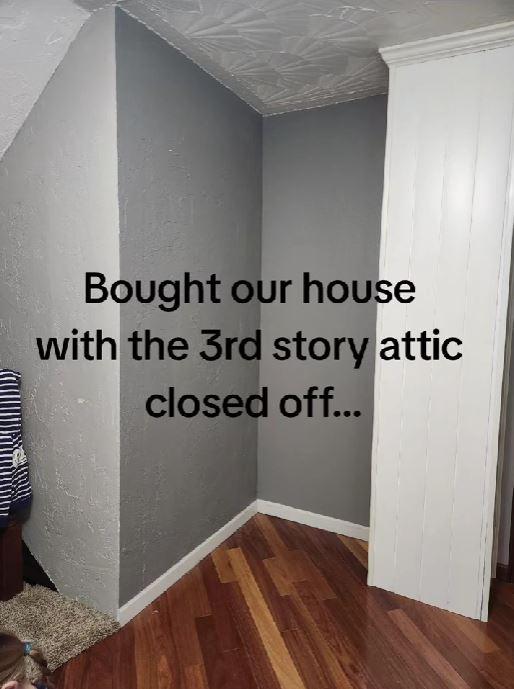 Doi soţi din SUA care şi-au cumpărat o casă veche de peste 100 de ani au descoperit "un secret" în spatele unui perete 1039761