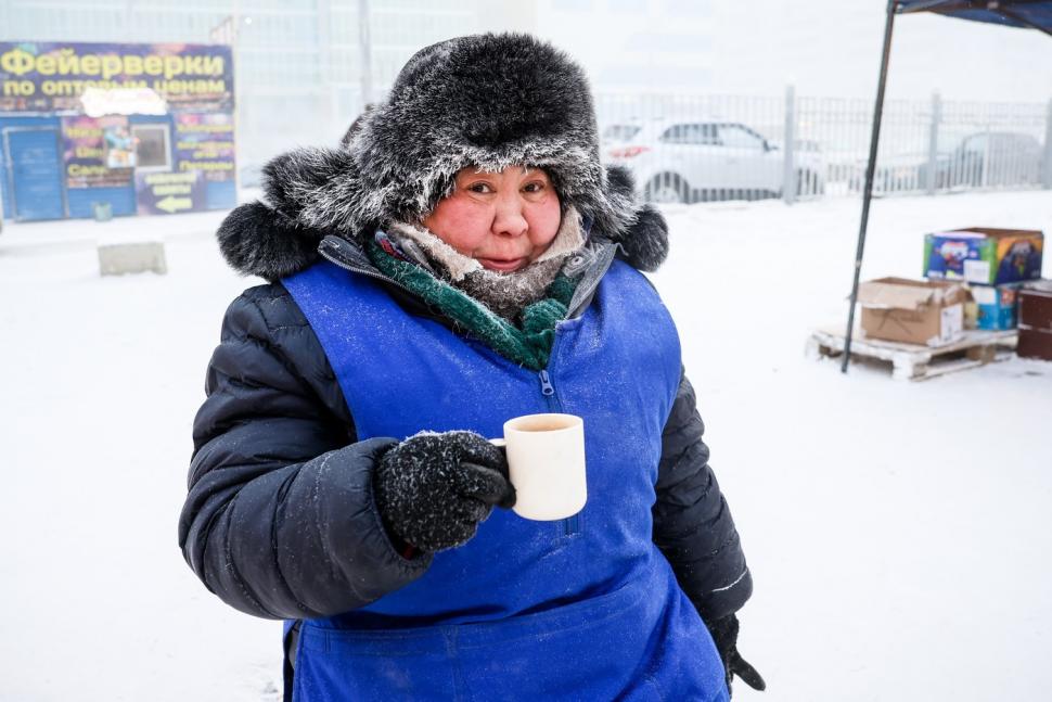 Cum își crește o femeie copiii în orașul în care temperaturile ajung la - 64 de grade. „Iau bebelușul cu mine când ies cu mașina” 1039954