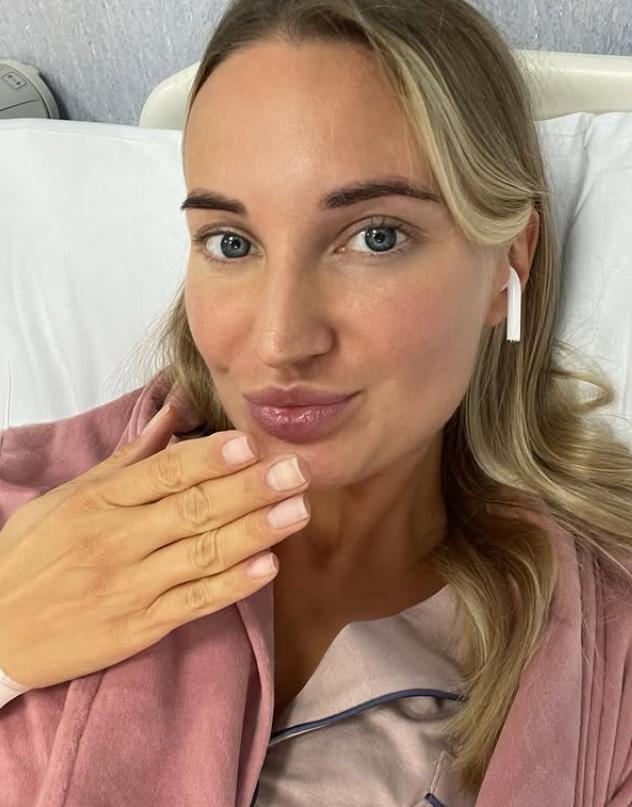 O vedetă de pe rețelele sociale s-a dus din Italia la Moscova, ca să facă o operație estetică. A murit după câteva ore 1039970