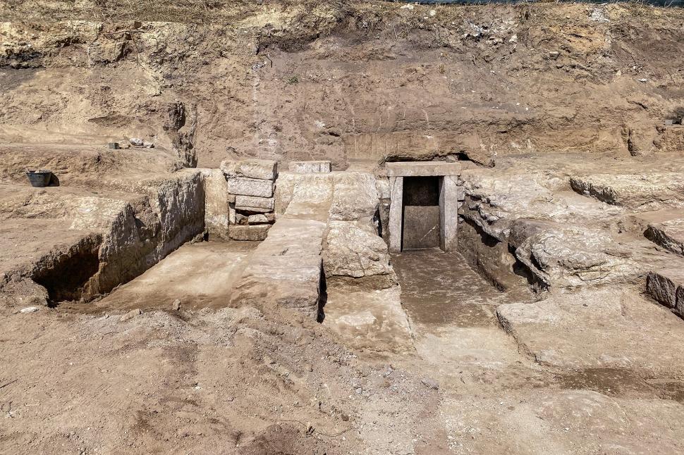 Descoperire arheologică, într-un loc neașteptat din Roma: A fost găsit un sanctuar antic dedicat lui Hercule, vechi de 2.400 de ani 1040214
