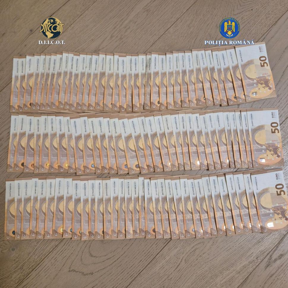 Români, implicați într-o rețea de asasini la comandă. Gruparea acționa pe Dark Web. Ce s-a găsit la percheziții în București și Vâlcea 1040566