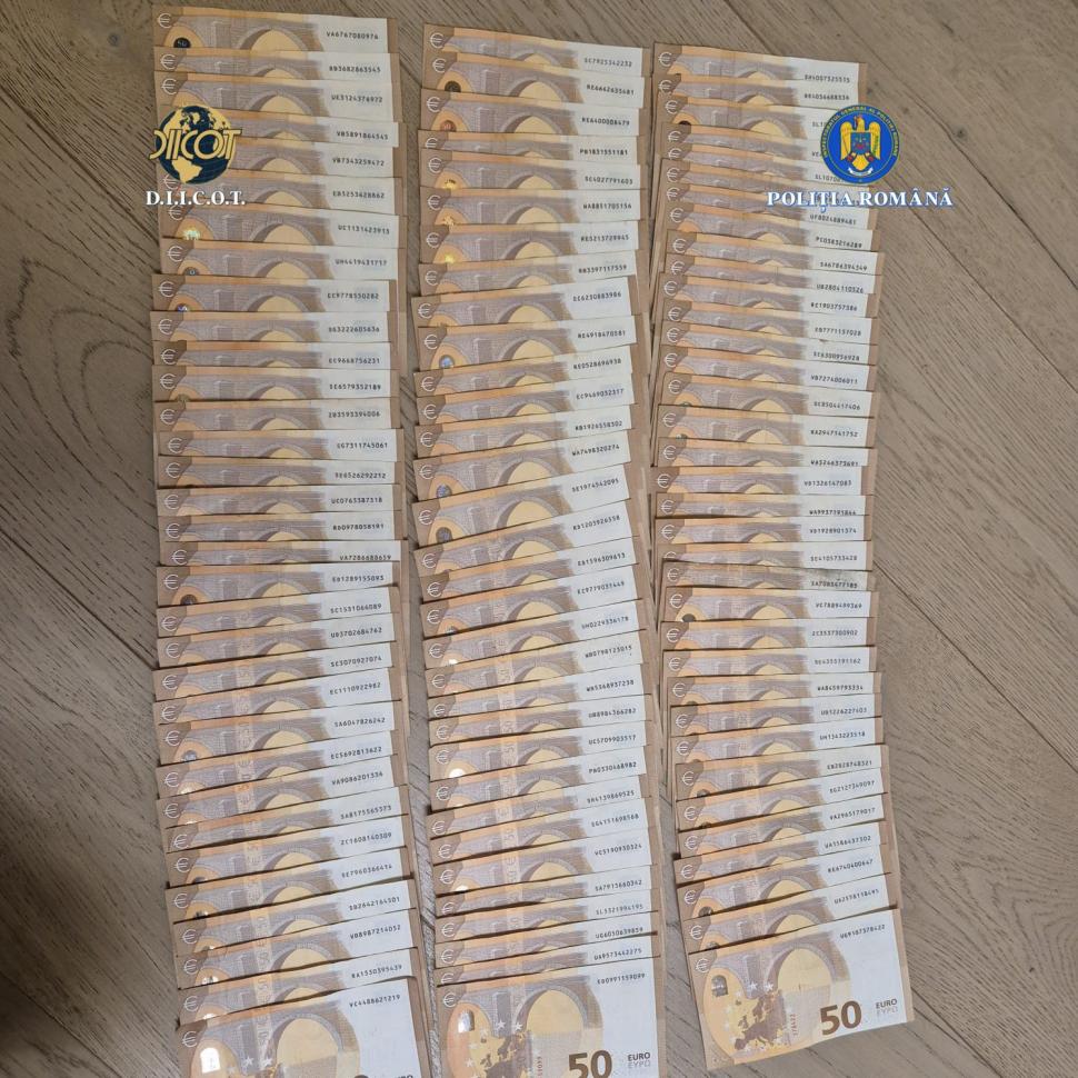 Români, implicați într-o rețea de asasini la comandă. Gruparea acționa pe Dark Web. Ce s-a găsit la percheziții în București și Vâlcea 1040567