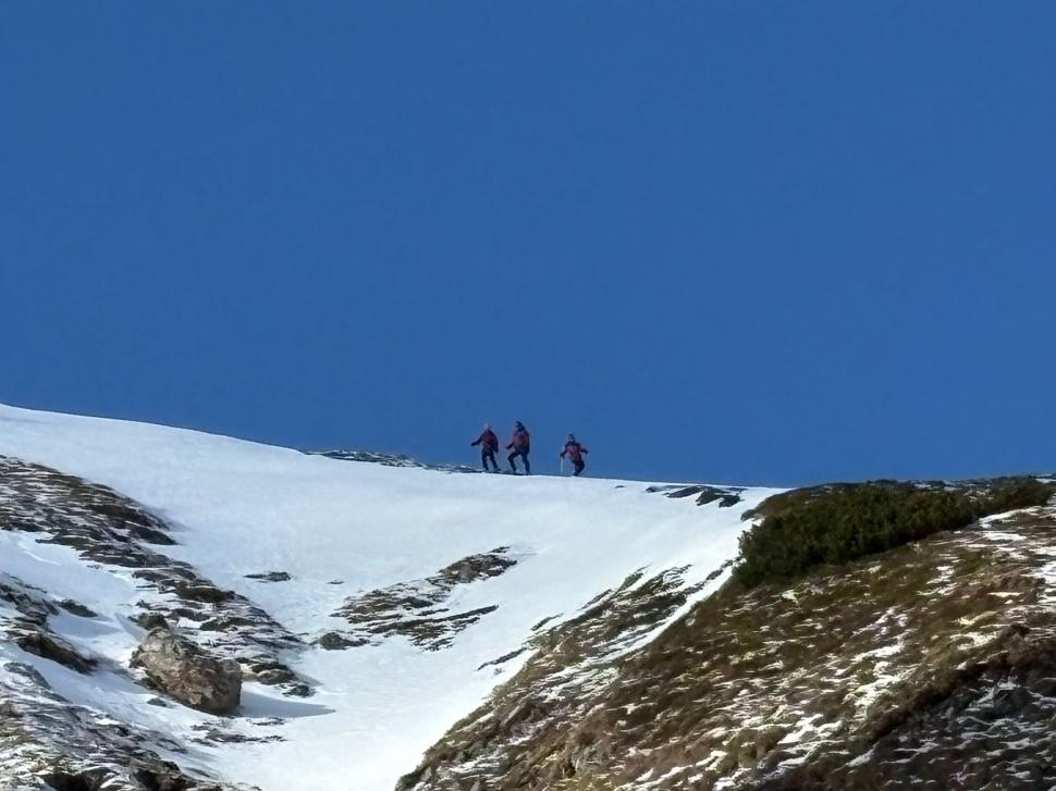 Tânărul britanic dispărut acum 2 luni în Bucegi încă nu a fost găsit. Familia spune că acum „acceptă că l-a pierdut” 1040530
