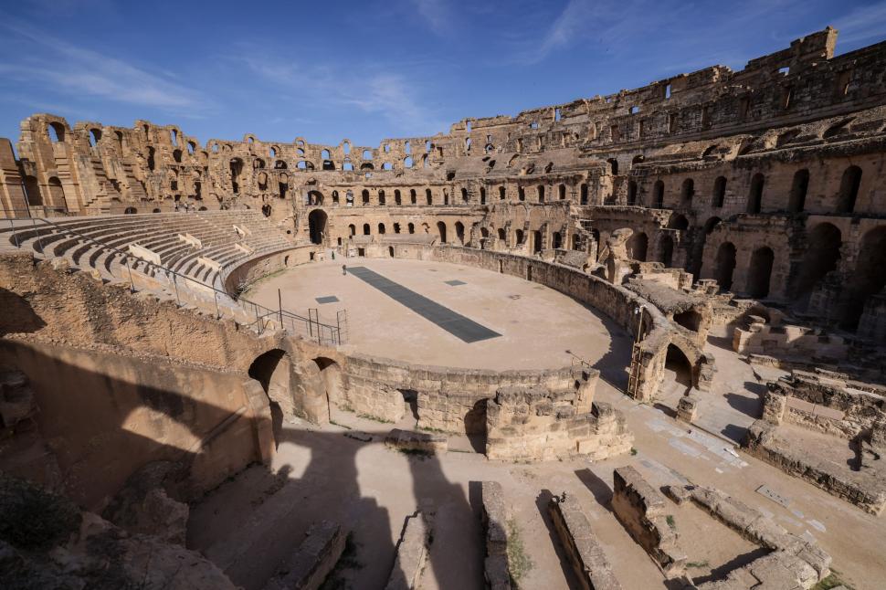 Pasajul secret al împăraților de sub Colosseum va fi deschis turiștilor. Arheologii au descoperit noi fresce și artefacte antice 1040805