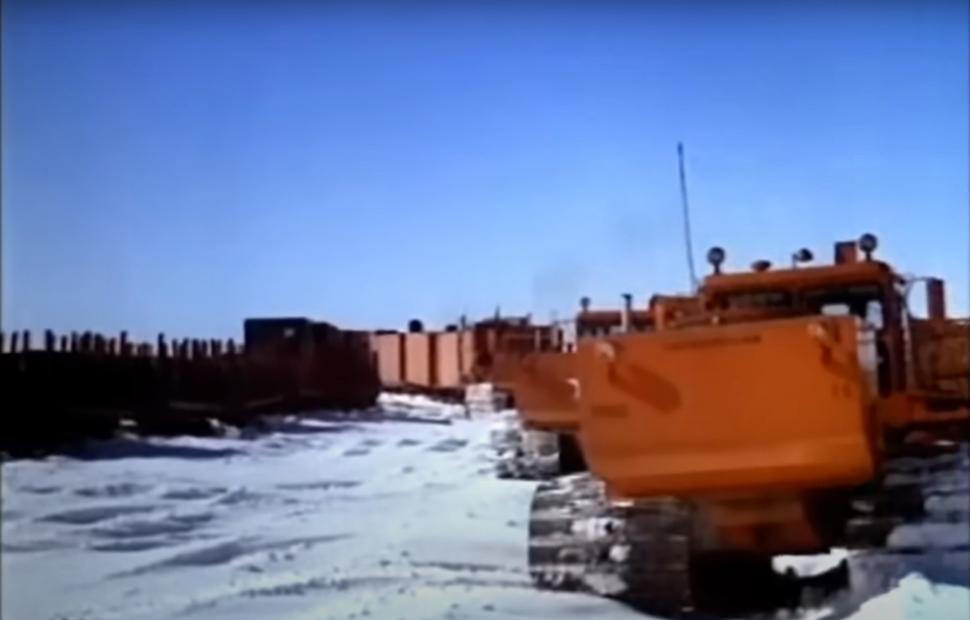 Misterioasa bază americană din gheața Groenlandei. A fost abandonată în 1967, însă topirea calotei scoate la lumină secretele nucleare 1041011