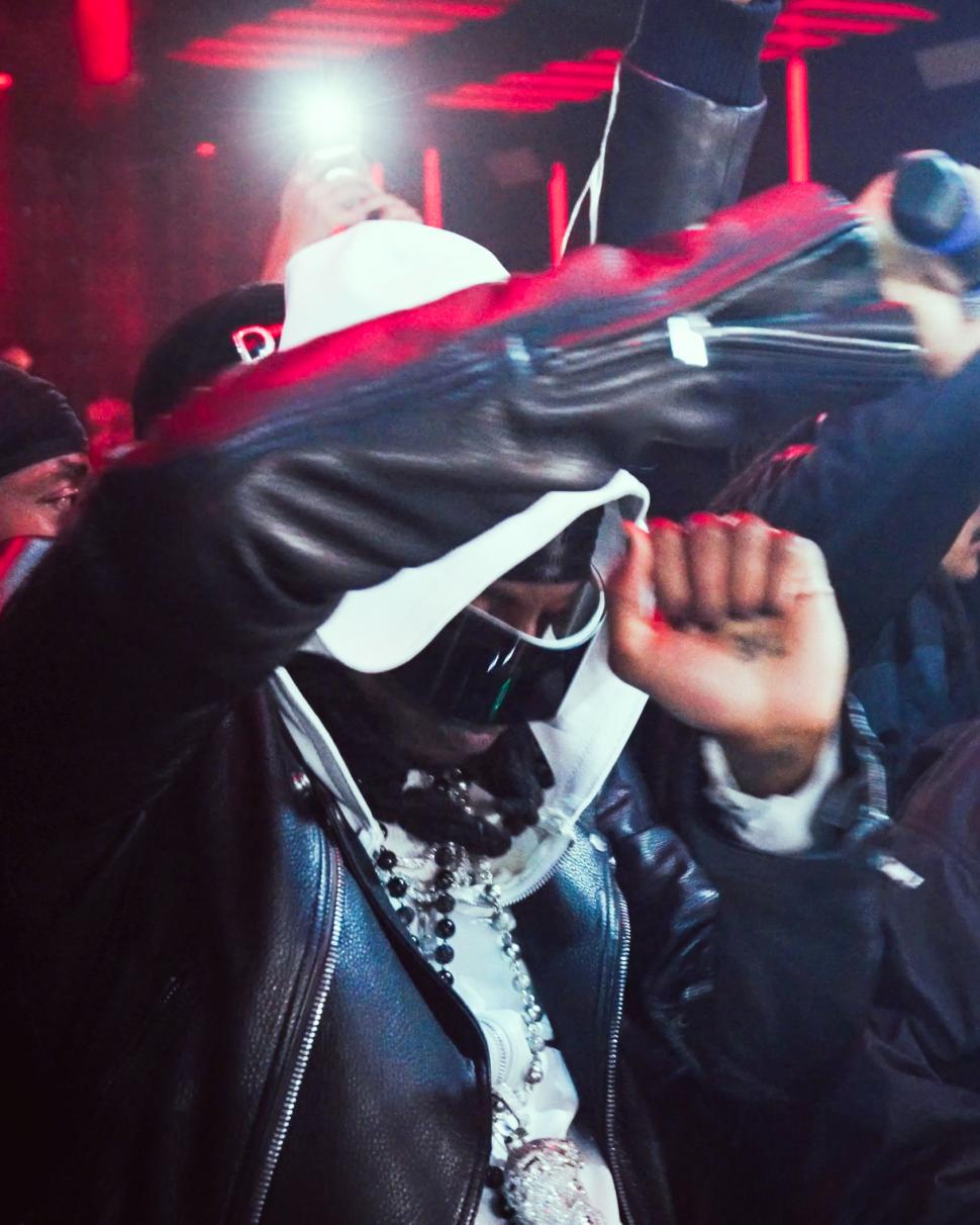 România, pe harta culturală a lumii, la Paris Fashion Week: Beach, Please! îl aduce pe Playboi Carti, superstarul generației Z 1041061