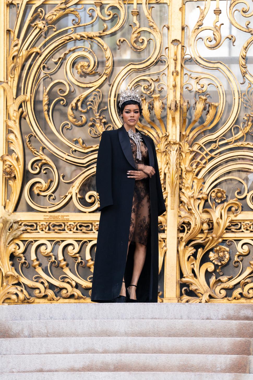 Bijuteriile furate de la Luvru anul trecut au fost reproduse și expuse într-o prezentare de la Săptămâna Modei de la Paris 1041248