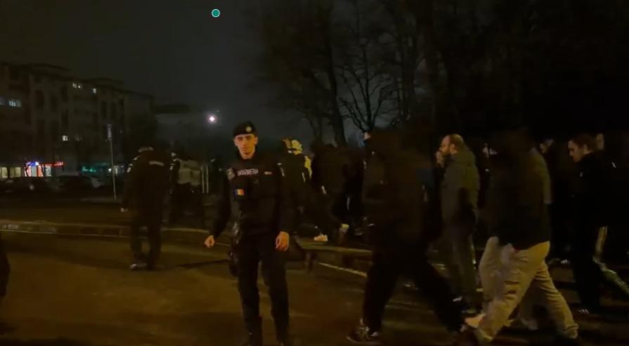 Peste 100 de suporteri greci ai echipei PAOK Salonic au ajuns la Spitalul Județean din Timișoara, după accidentul tragic de pe DN6 1041450