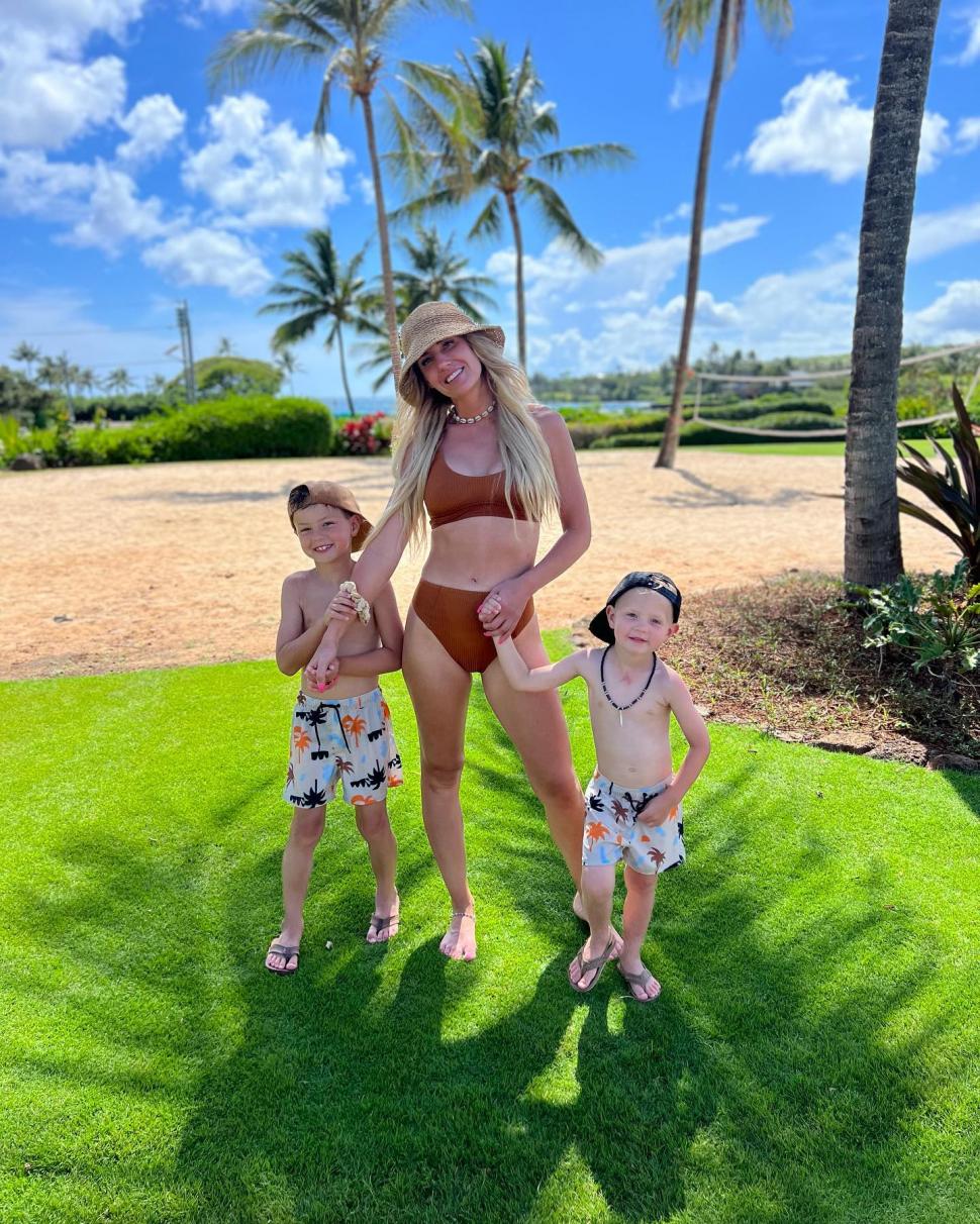 Răsturnare de situație în cazul magnatului care i-ar fi oferit milioane unei subalterne ca să-și părăsească soțul. Ce spune femeia 1043260