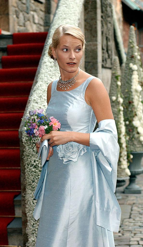 Cum a devenit o chelneriță prințesa moștenitoare a Norvegiei. Ultimul scandal scoate la lumină trecutul agitat al lui Mette-Marit 1043473