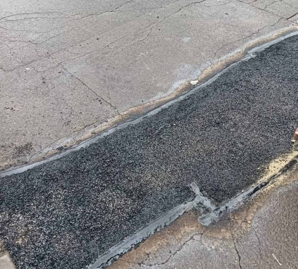 O primărie de sector din București s-a apucat să repare gropile semnalate de șoferi pe Waze: „Continuați să le anunțați” 1043530