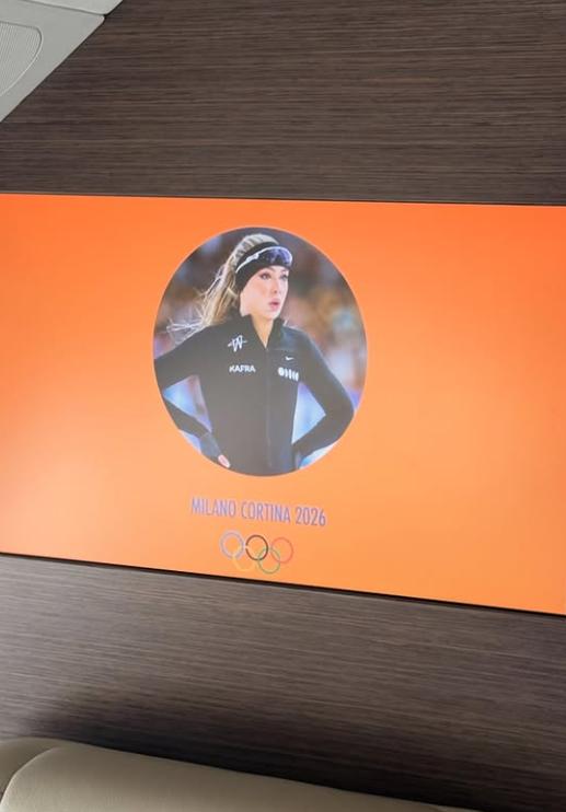 Primul scandal la JO 2026. O patinatoare olandeză a stârnit revoltă pentru că s-a dus la Milano cu avionul privat, nu cu echipa 1044219