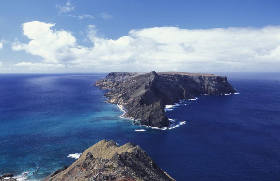 Hawaii-ul Europei, destinația cu peisaje ireale și temperaturi perfecte pe timp de iarnă 1042823