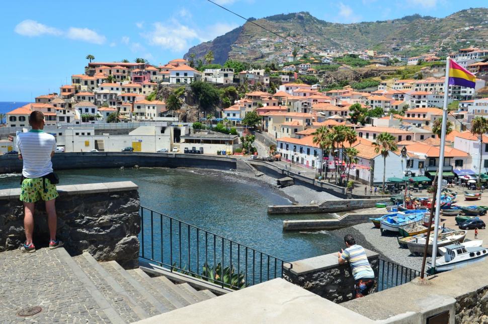 Hawaii-ul Europei, destinația cu peisaje ireale și temperaturi perfecte pe timp de iarnă 1042831