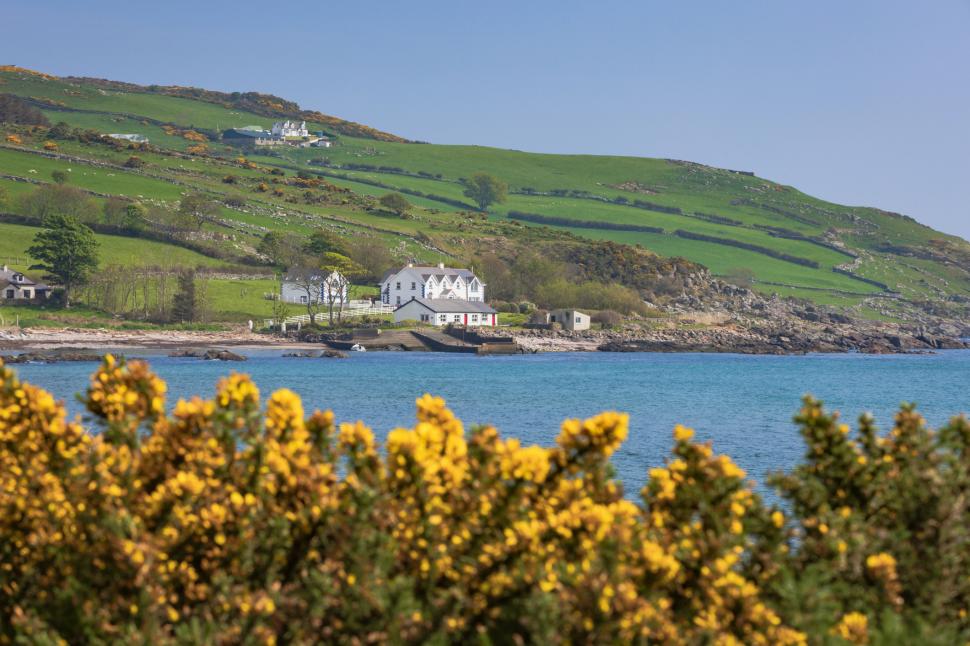 Satul "magic" din Irlanda de Nord folosit în Game of Thrones, o atracţie pentru turişti: Peşteri vechi de peste 400 de milioane de ani 1043638