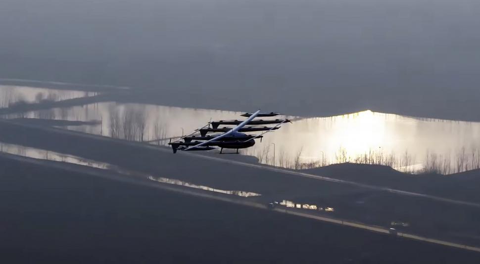 Cel mai greu „elicopter” electric din lume a fost testat cu succes: Are 10 locuri business și toaletă. Cum arată „Matrix” în zbor 1044804