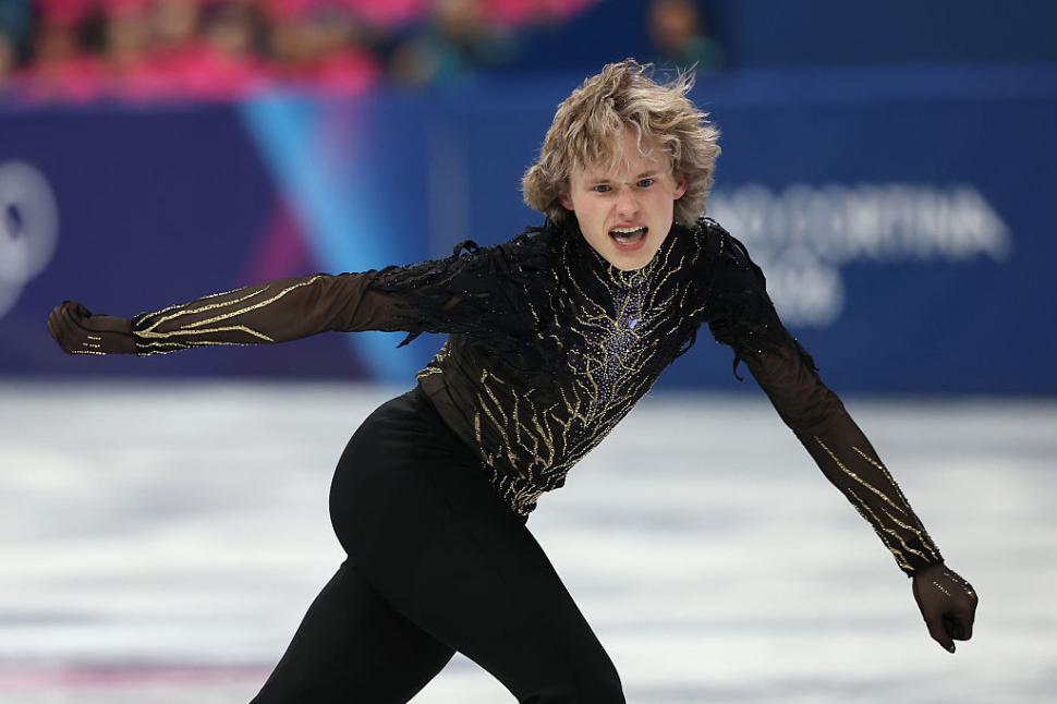 VIDEO Senzație la JO 2026. Patinatorul american Ilia Malinin a executat un exercițiu interzis 50 de ani, pentru că este prea periculos 1044626