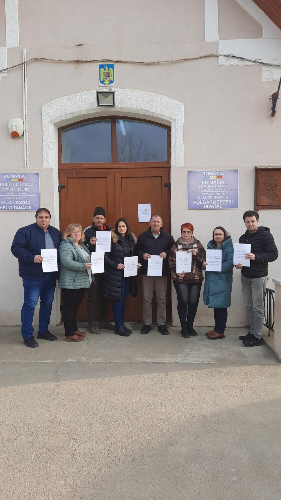 Confruntare Grindeanu-Bolojan, la adunarea primarilor: „S-a încercat diabolizarea primarului din România”. Premierul a fost huiduit 1044950