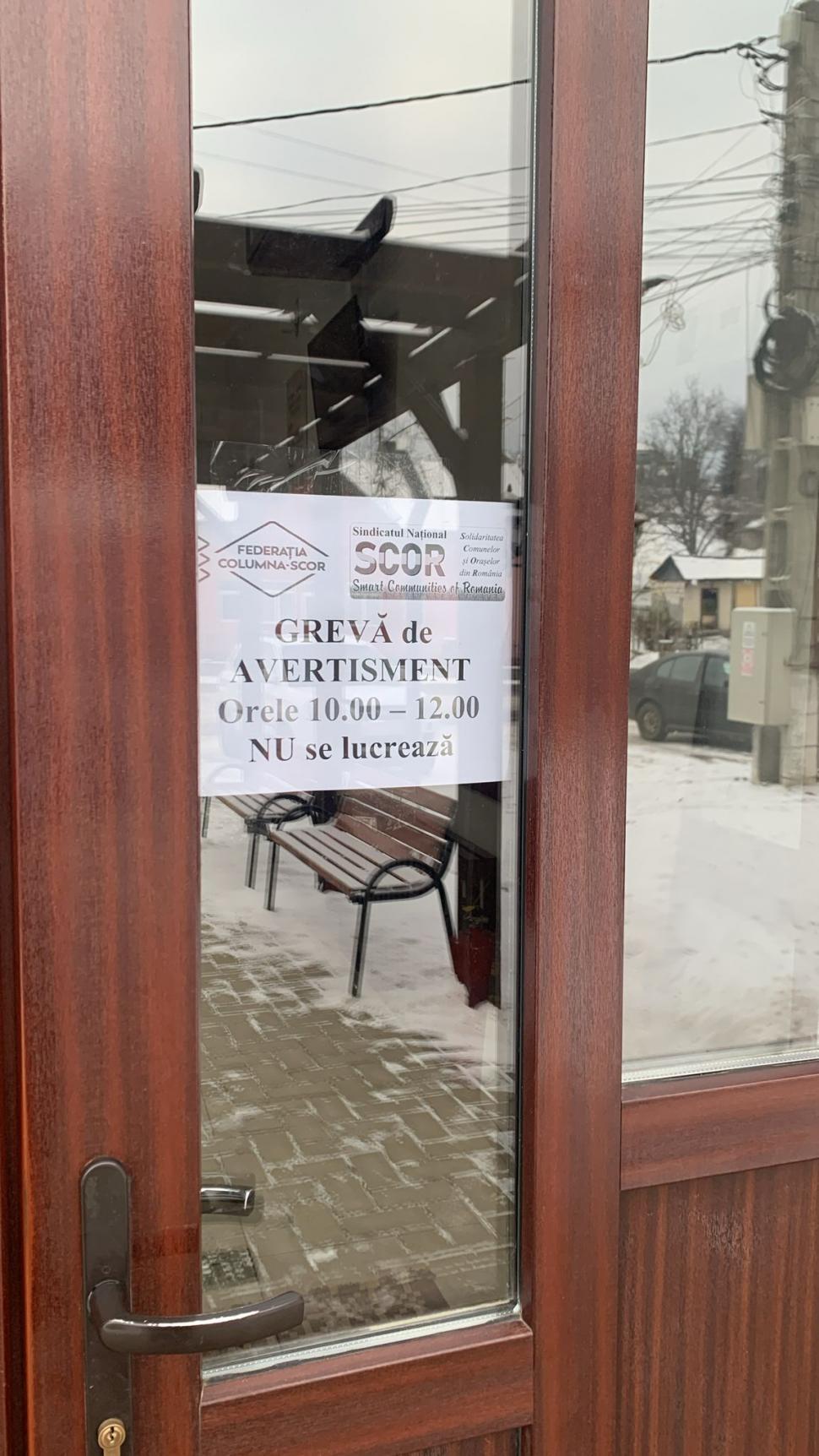 Confruntare Grindeanu-Bolojan, la adunarea primarilor: „S-a încercat diabolizarea primarului din România”. Premierul a fost huiduit 1044963