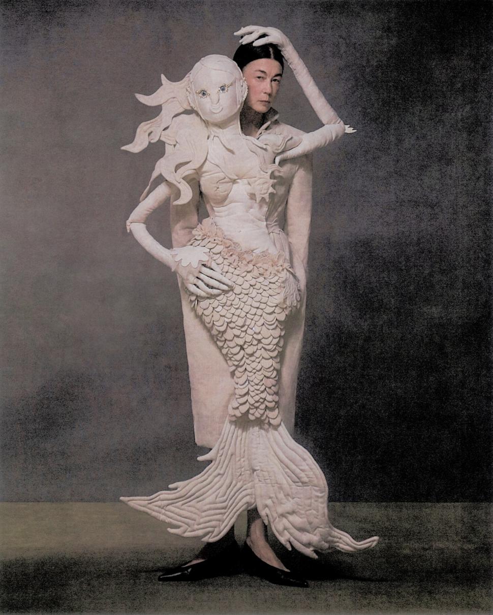 Folclorul românesc reinterpretat e viral: Face furori în presa internțională, după ce ABODI Transylvania a angajat un fotograf celebru 1045246