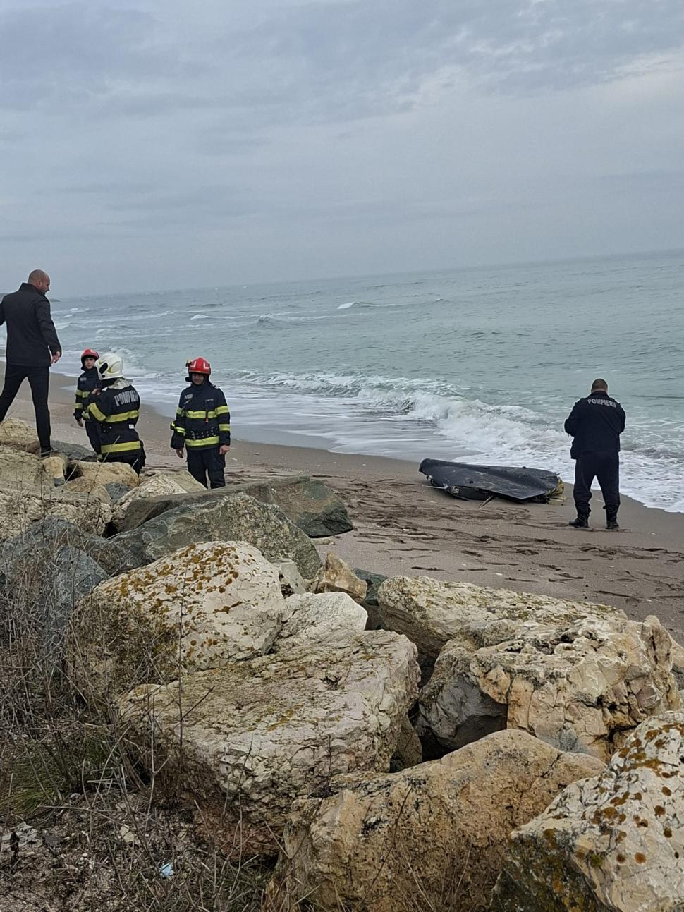 Încă o dronă a fost găsit pe plajă, între Costinești și Tuzla. Se verifică dacă e rusească 1045653