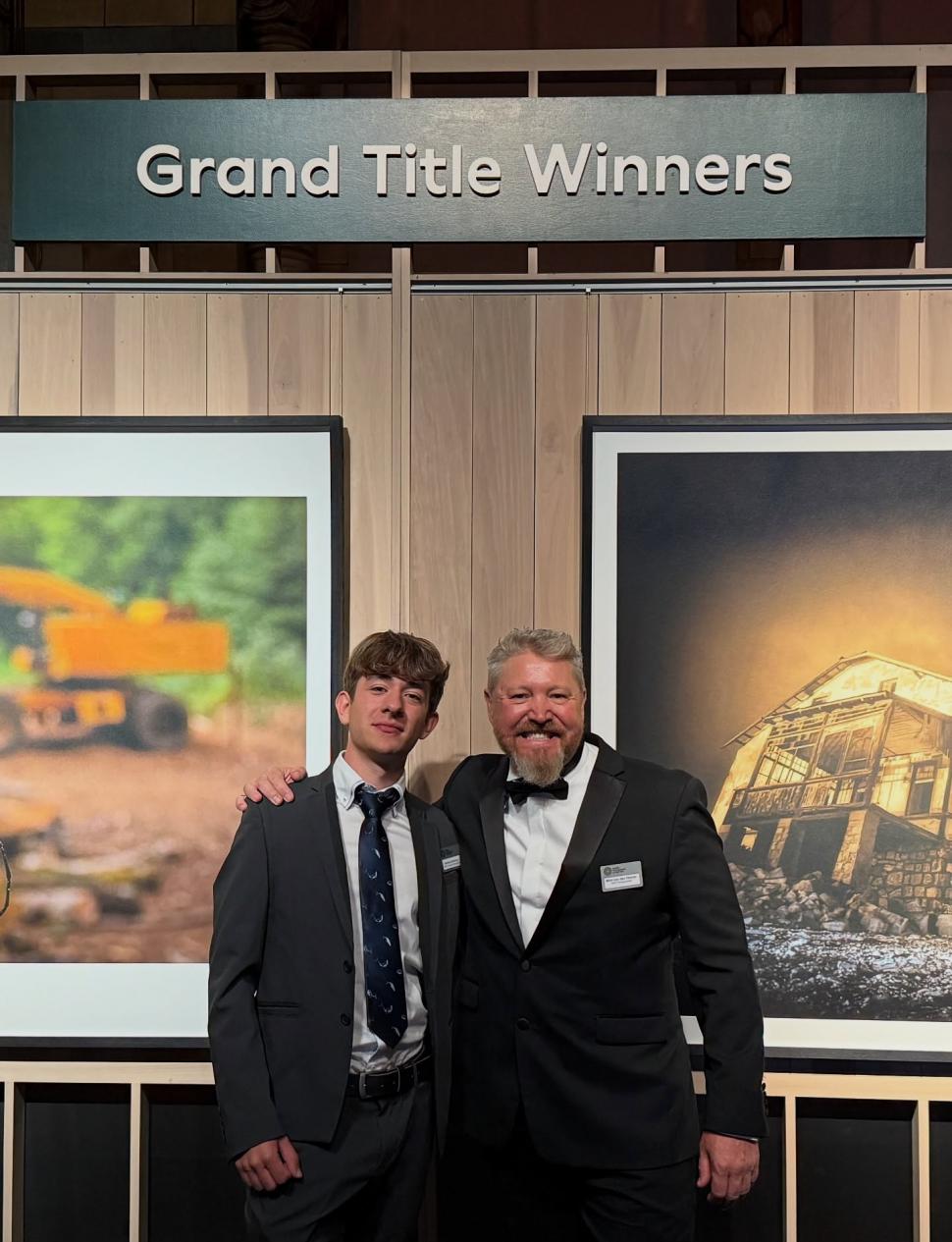 „Exact acolo”. Povestea fotografului care a așteptat zece ani pentru fotografia perfectă, care i-a adus și un premiu important 1044896