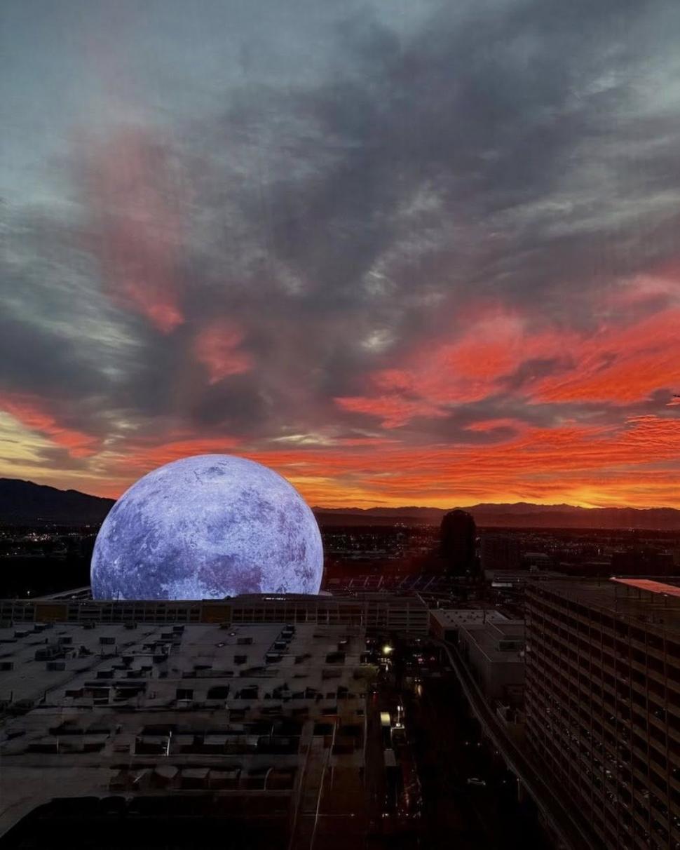 O sferă uriașă, care arată ca globul pământesc, aduce experiența imersivă futuristă în Capitala SUA. Ce este „Sphere Washington D.C.” 1045348