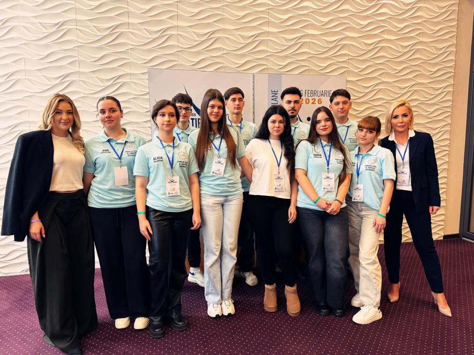 Liceeni din Alexandria își descoperă vocația prin programul „Vocație și Tradiție” 1046220