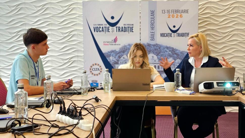 Liceeni din Alexandria își descoperă vocația prin programul „Vocație și Tradiție” 1046221