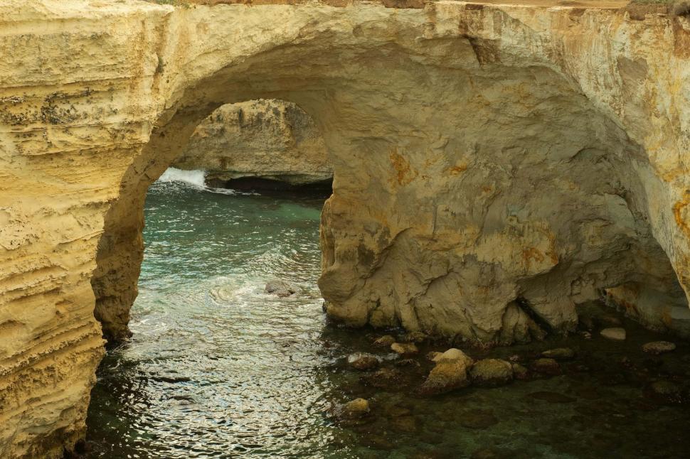 Celebrul Arc al Îndrăgostiților din Italia s-a prăbuşit din cauza unei furtuni chiar de Sfântul Valentin 1046355