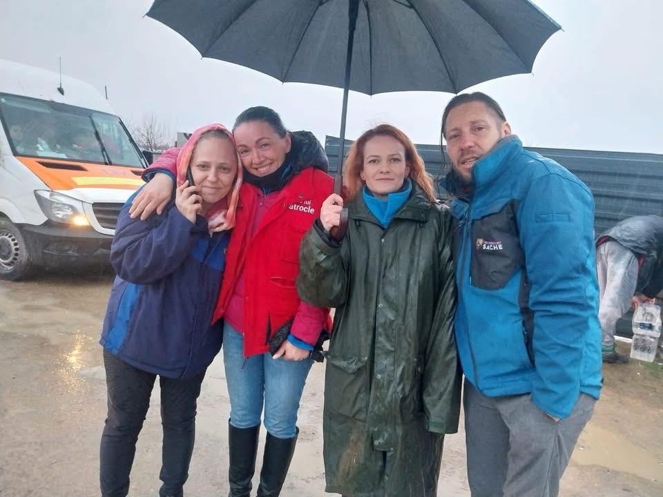 Ororile din adăpostul Suraia. „Sunt câini cu gâtul secționat, toți au pneumonie”. Toate animalele au fost relocate 1046438