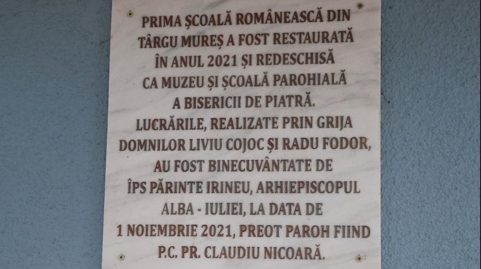 Prima şcoală românească din Târgu Mureş, care a funcţionat între 1765-1912, a fost redeschisă. Un preot întors din Spania a restaurat-o 1047567