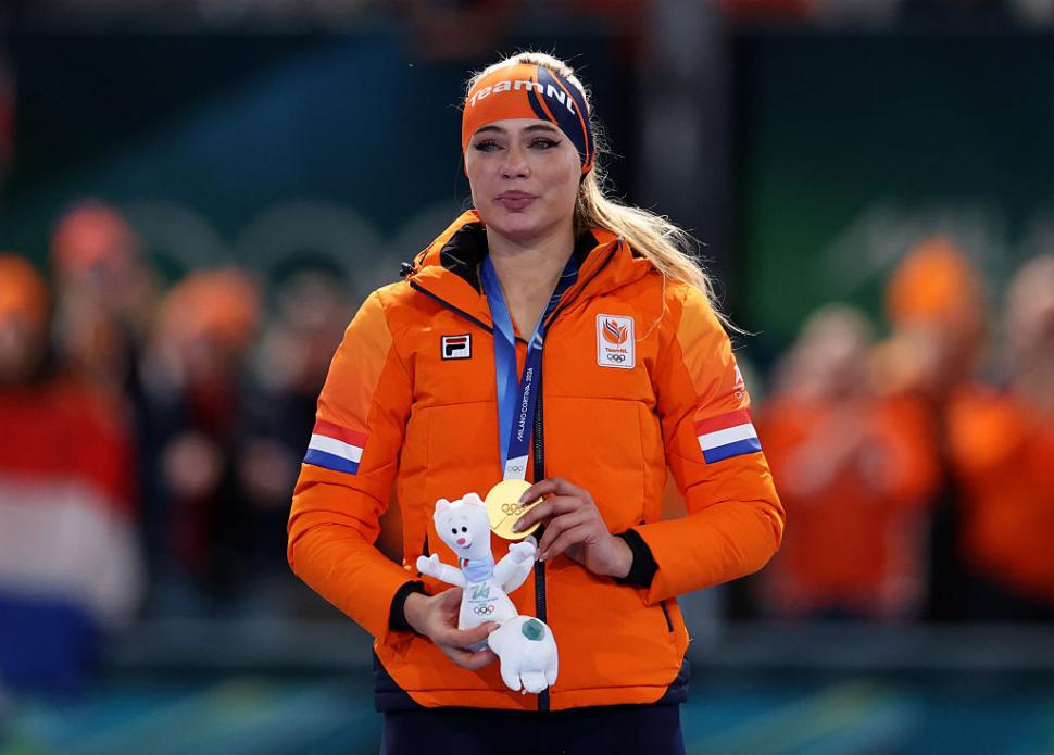 Jutta Leerdam s-a întors acasă după Jocurile Olimpice tot cu un avion privat. Un detaliu din aeronavă a ieșit în evidență 1048615