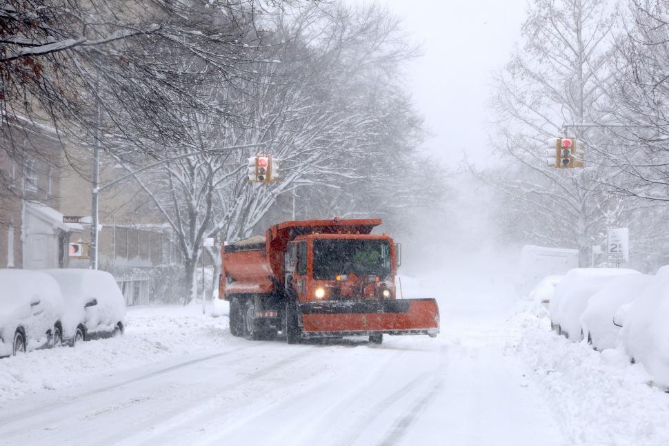 ”Strat de zăpadă de peste 50 cm”: Unde va lovi “ciclonul bombă” care prelungește iarna cu noi episoade de viscol și temperaturi extreme 1048789