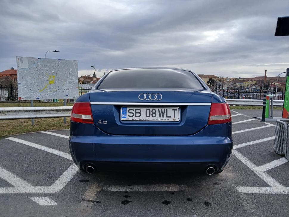 Cu cât s-a vândut la licitație mașina de protocol a lui Klaus Iohannis. Suma este de 10 ori mai mare decât prețul de pornire 1049130