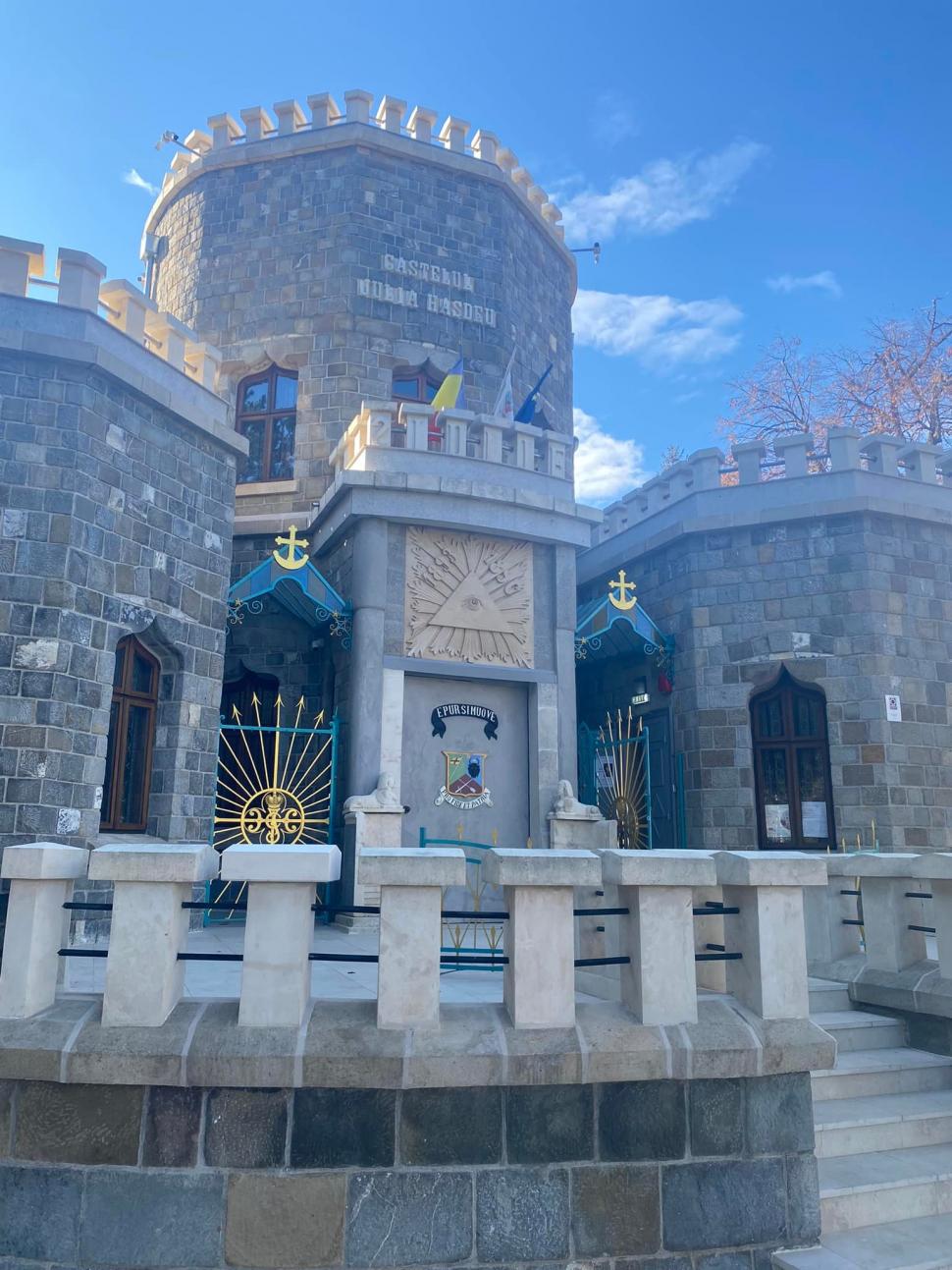 Un live cu căutarea fantomei lui Hasdeu în „Castelul Magului” din Câmpina, unicul templu spiritist din lume, s-a transformat în scandal 1049092