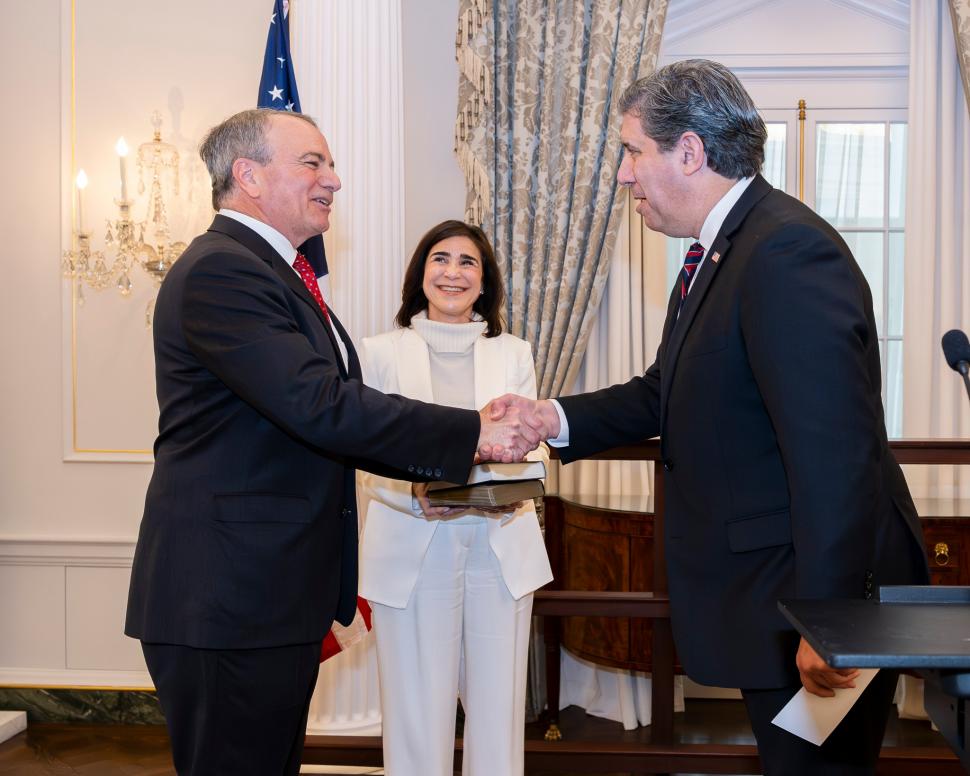 Noul ambasador al SUA în România a depus jurământul. Când își va prelua oficial funcția la București  1049205