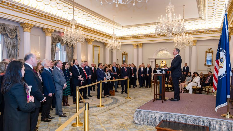 Noul ambasador al SUA în România a depus jurământul. Când își va prelua oficial funcția la București  1049207