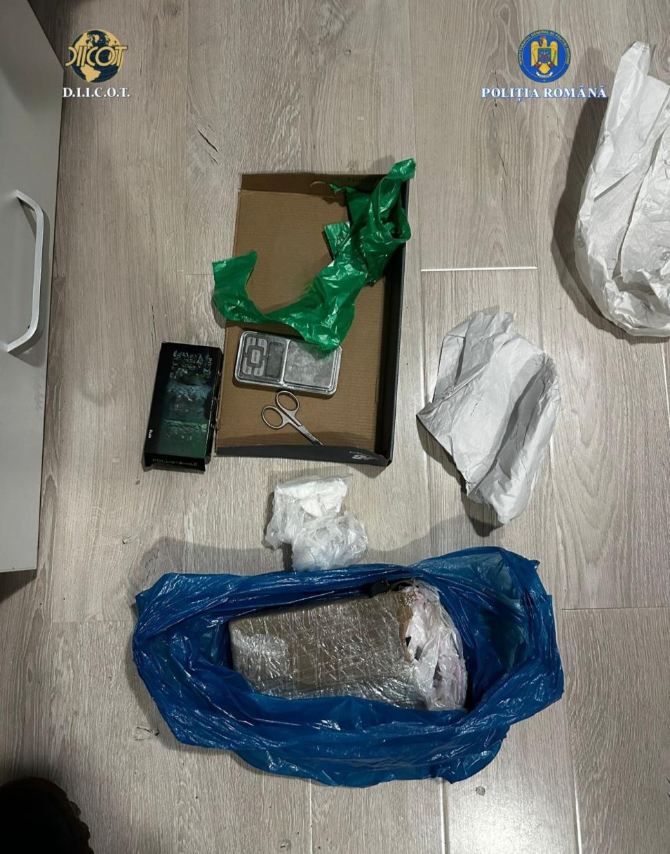 Percheziţii DIICOT la un club din Bucureşti într-un dosar trafic de droguri, proxenetism și spălarea banilor 1049261