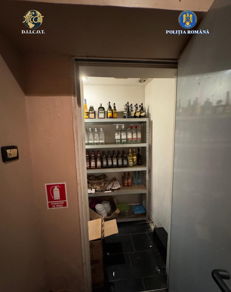 Percheziţii DIICOT la un club din Bucureşti într-un dosar trafic de droguri, proxenetism și spălarea banilor 1049263