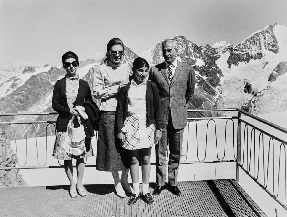 Iranul era o țară complet diferită față de ce vedem acum. Cum arăta viața înainte de revoluția islamică din 1979 1050843