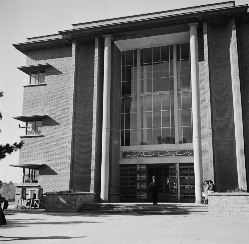 Iranul era o țară complet diferită față de ce vedem acum. Cum arăta viața înainte de revoluția islamică din 1979 1050848