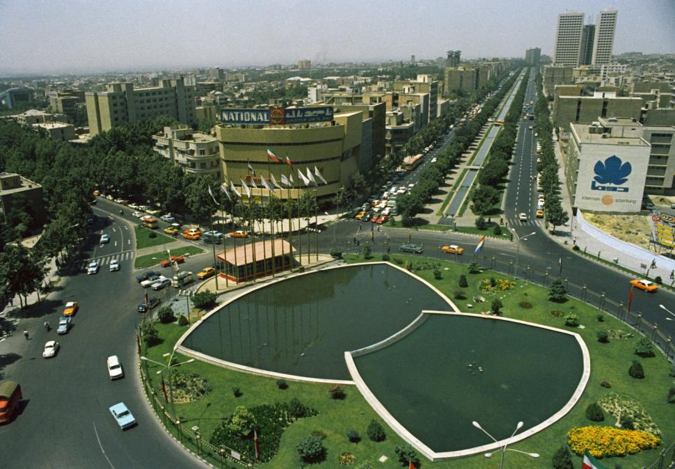 Iranul era o țară complet diferită față de ce vedem acum. Cum arăta viața înainte de revoluția islamică din 1979 1050868