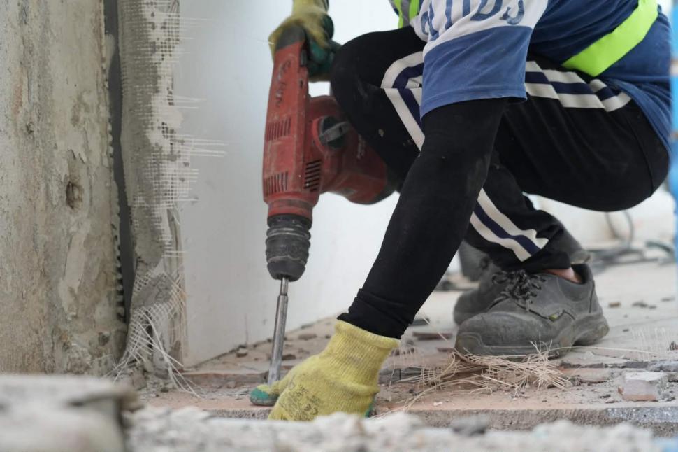 Primăria Sectorului 3 investește în siguranța cetățenilor: 11 blocuri și 7 unități de învățământ în consolidare seismică 1050872